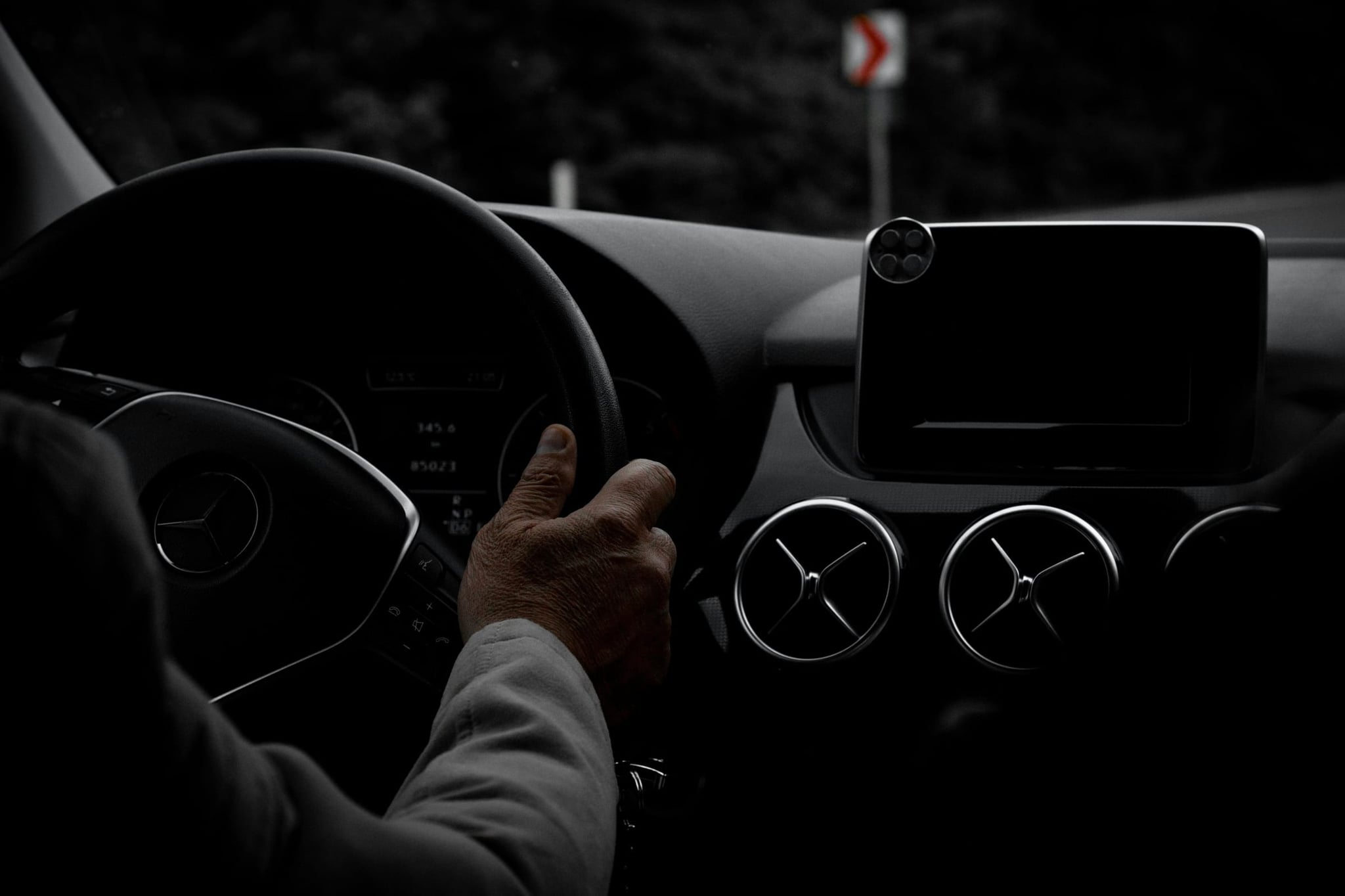 Mercedes Van Tours